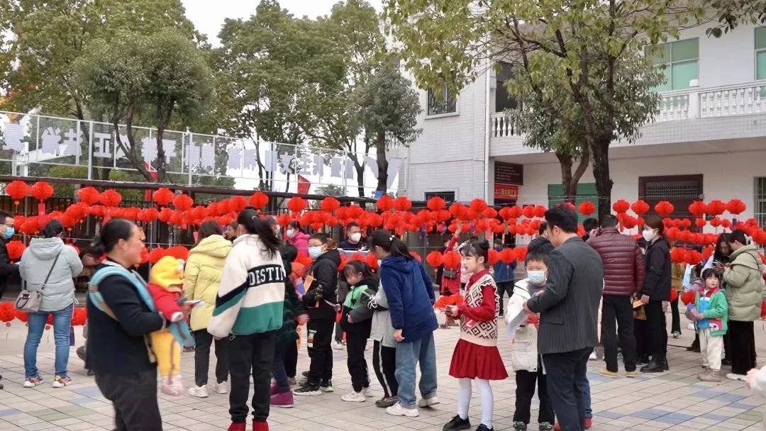 文化馆猜灯谜2_20230214171015.jpg