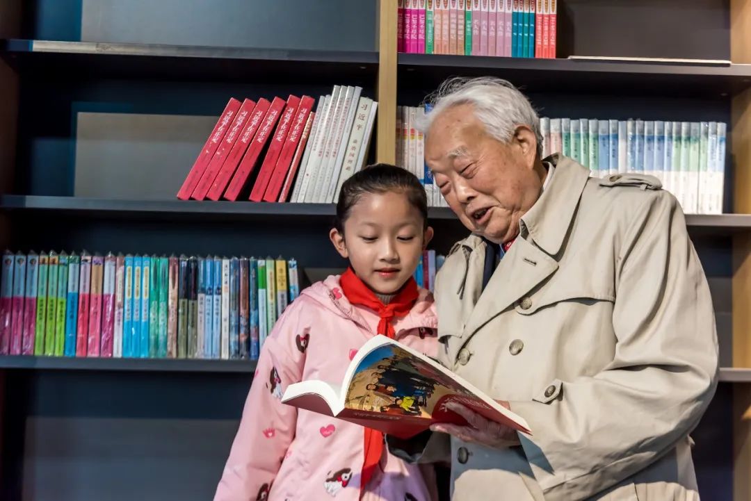 微信图片_20230505094123.jpg